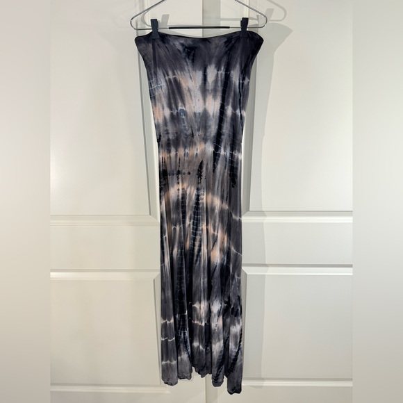 Enti Chic Vintage Tie-Dye Maxi Skirt in Black, Gray and Cream Medium - Picture 4 of 10